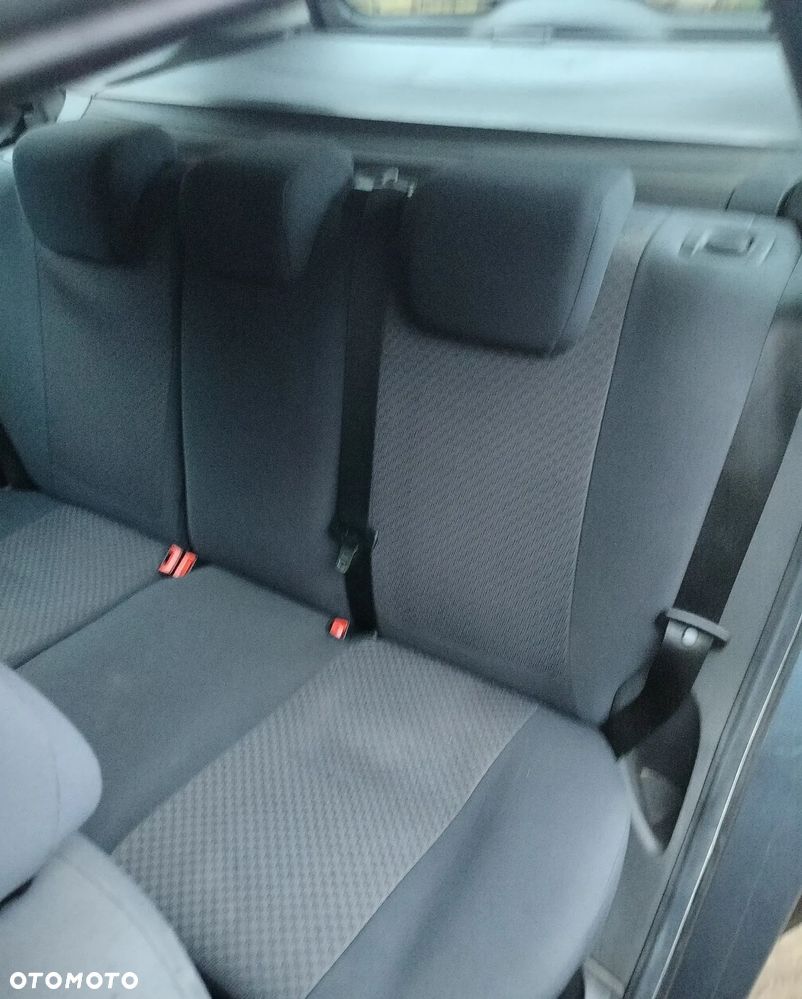 Ford Focus 1.8 Connection - 8