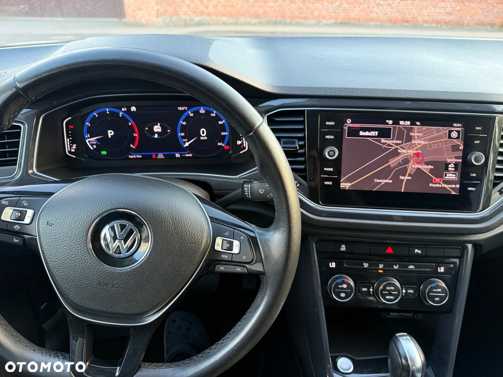 Volkswagen T-Roc - 9