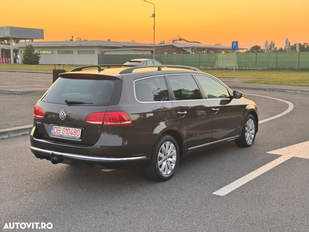 Volkswagen Passat 2.0 TDI Blue TDI Comfortline - 7
