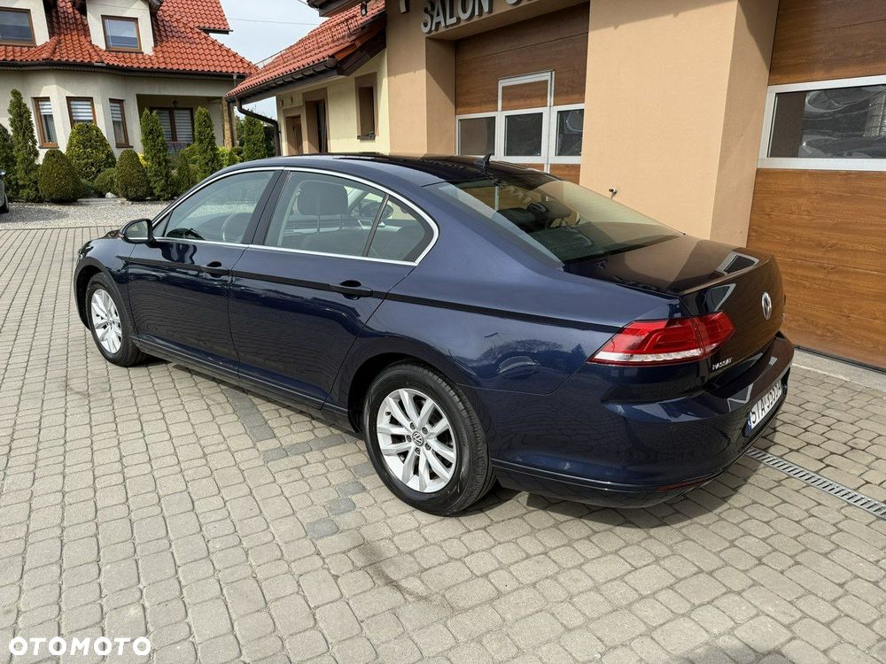 Volkswagen Passat 1.8 TSI BMT Comfortline - 10