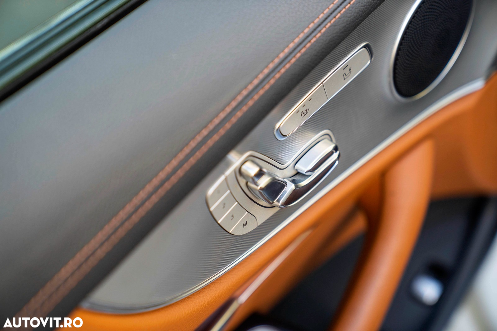 Mercedes-Benz E 400 4Matic Coupe 9G-TRONIC Avantgarde - 11