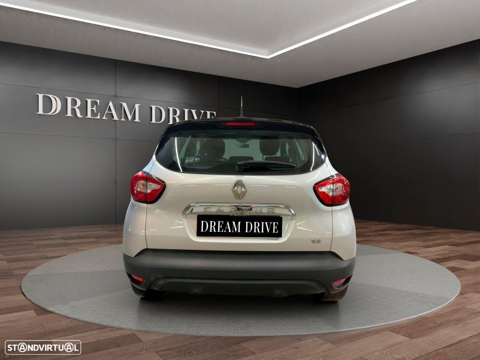 Renault Captur - 3