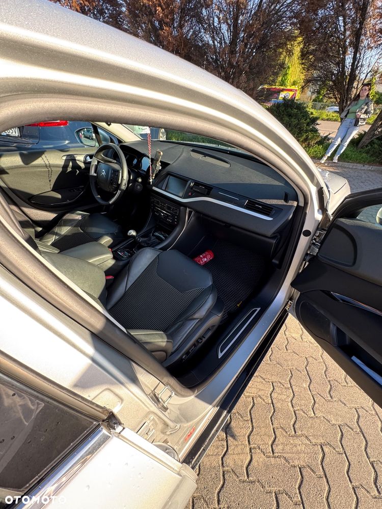 Citroën C5 2.0 HDi Exclusive - 8