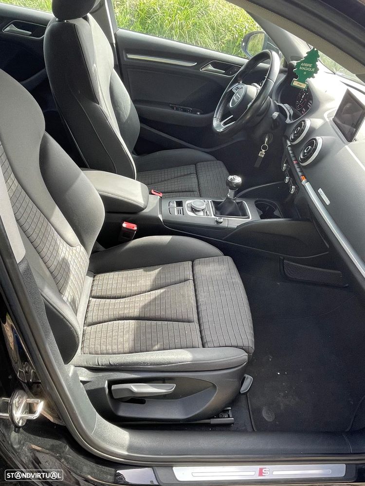 Audi A3 Limousine 1.6 TDI (clean diesel) S line Sport Pack - 15