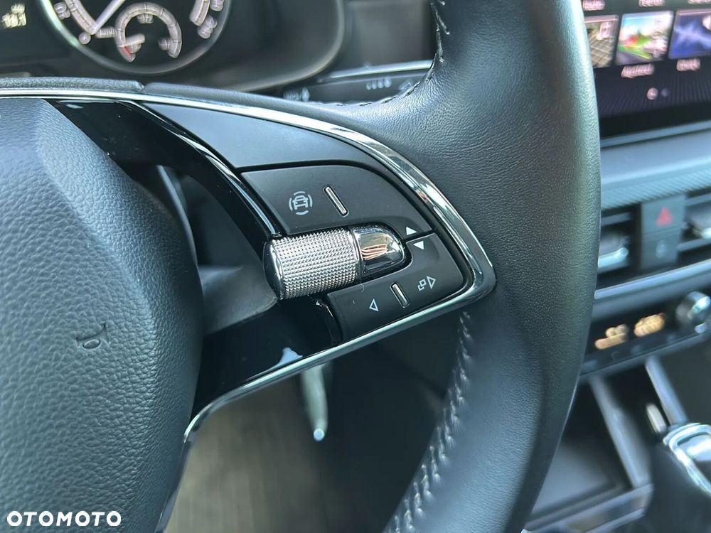 Skoda Kamiq 1.5 TSI Ambition DSG - 25
