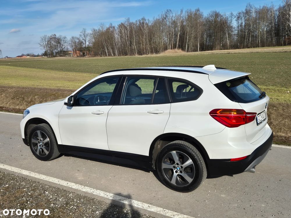 BMW X1 sDrive18d - 5