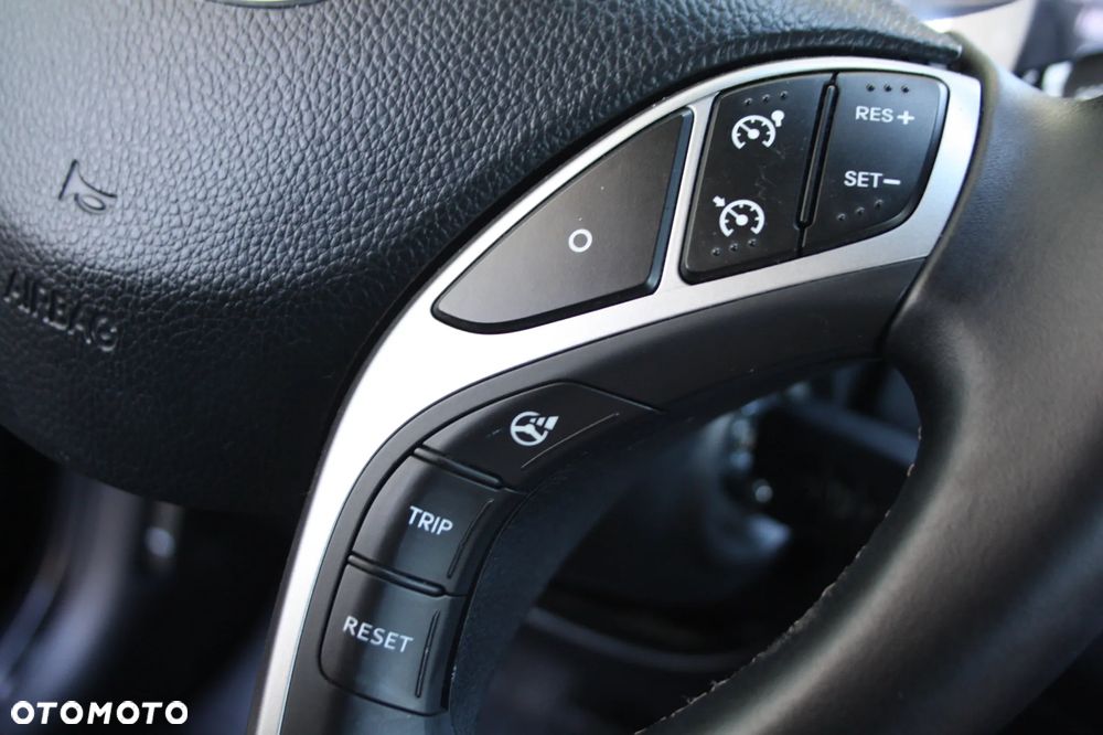 Hyundai i30 1.4 Advantage - 17