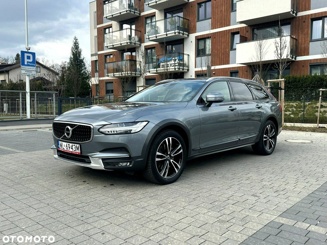 Volvo V90 Cross Country D5 SCR AWD Pro - 1