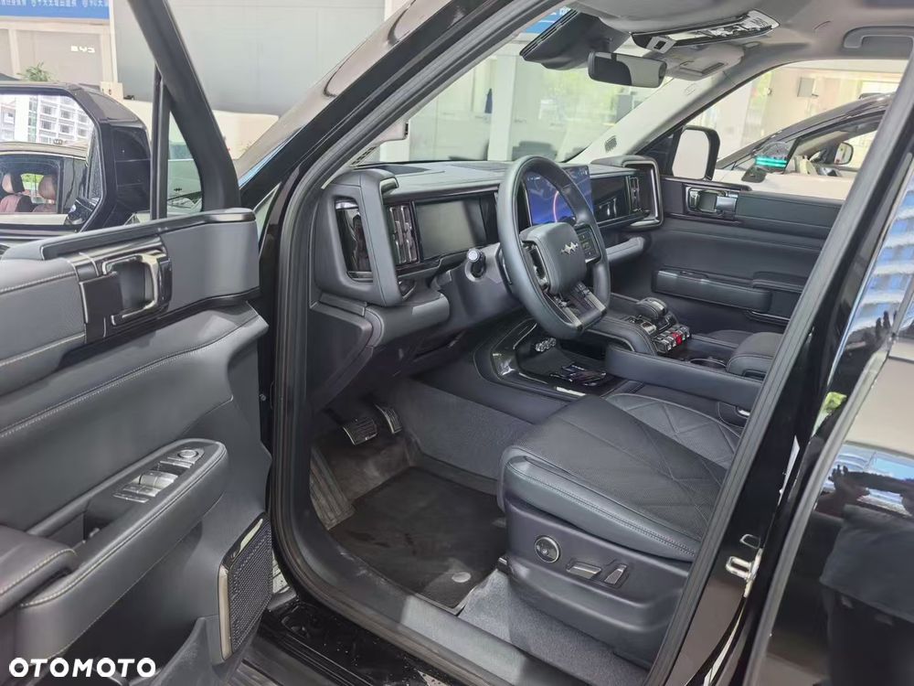 BYD Leopard 5 - 3