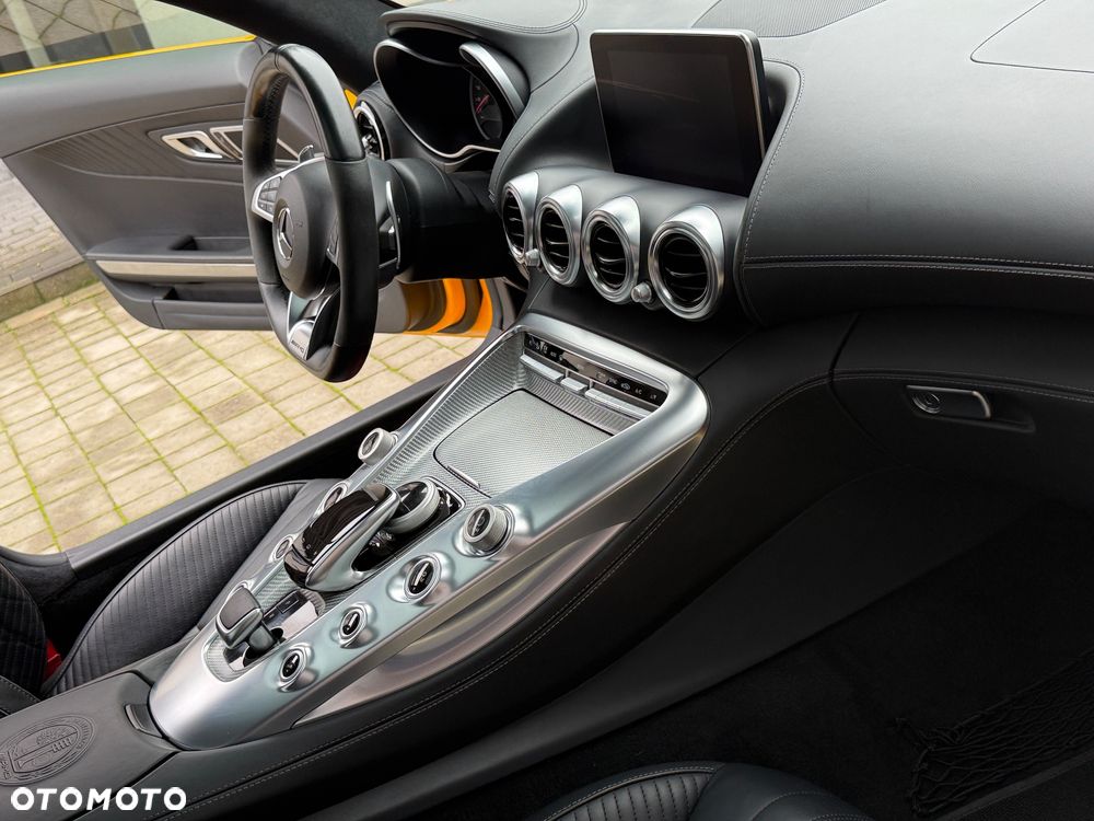 Mercedes-Benz AMG GT - 26