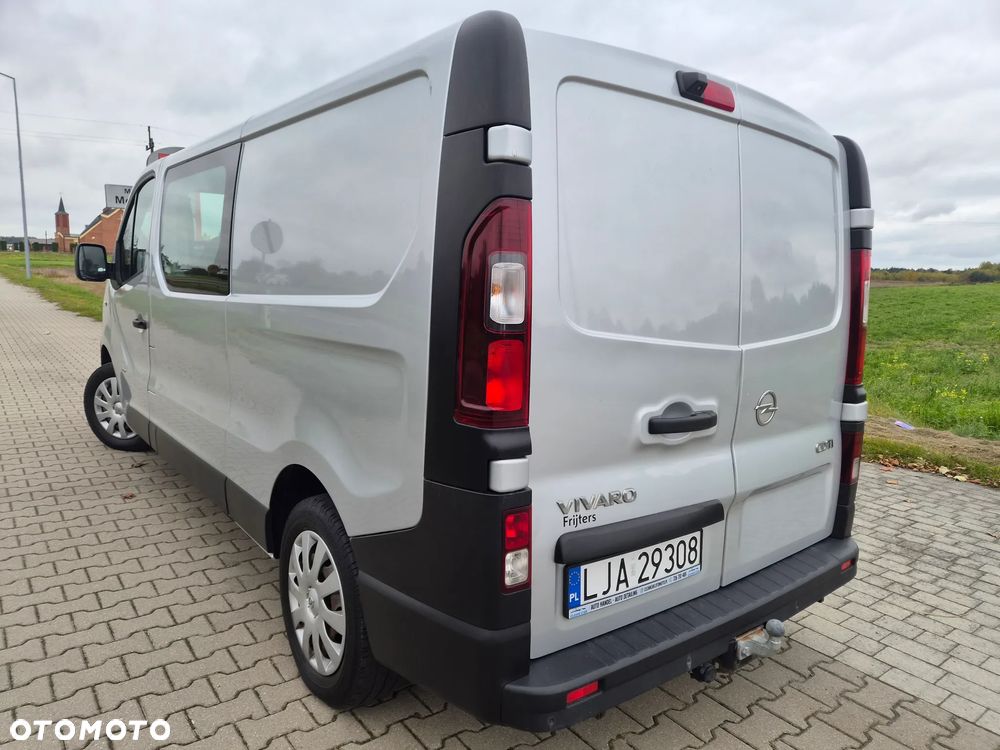 Opel Vivaro 2016 photo 5