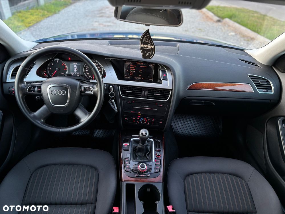 Audi A4 Avant - 14