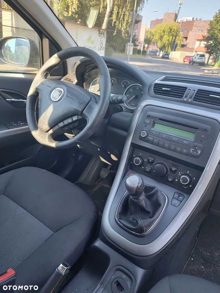 Fiat Doblo - 19