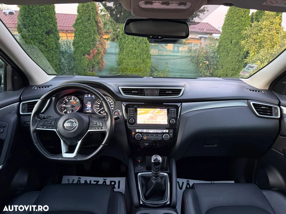 Nissan Qashqai 1.7 dCi TEKNA+ - 6