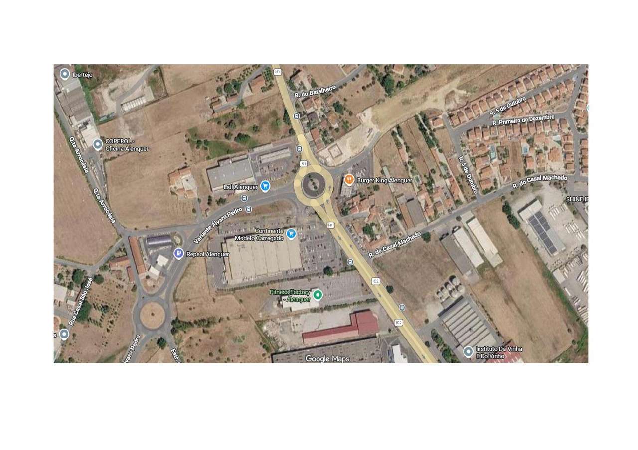 Terreno Industrial em Alenquer - Grande imagem: 2/16