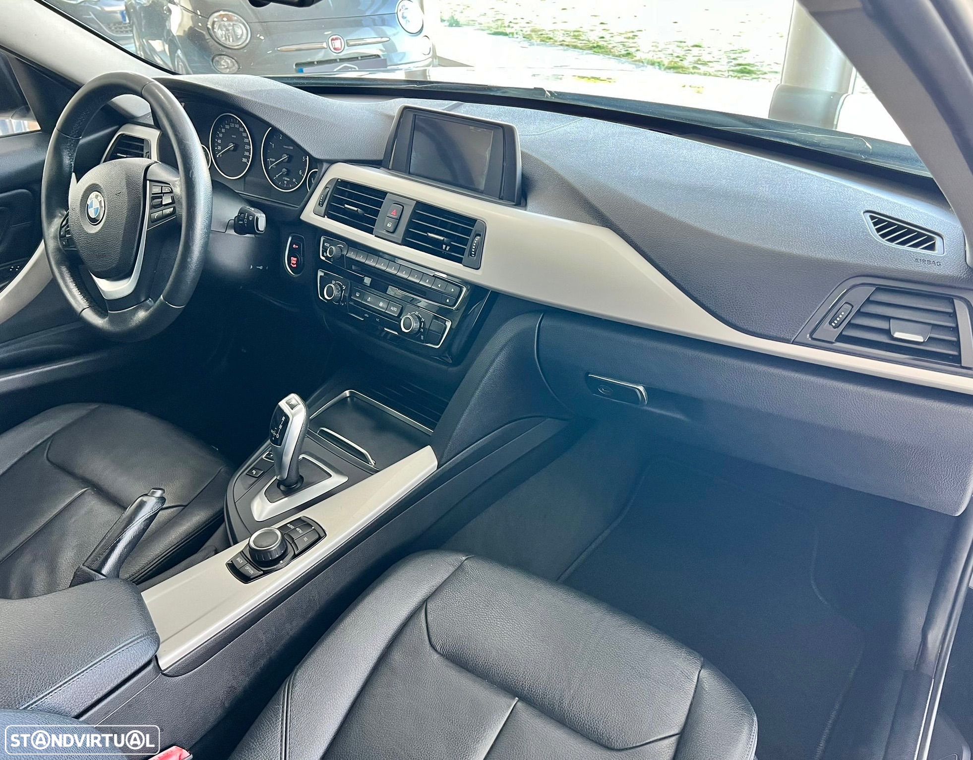 BMW 318 d Touring Advantage Auto - 4