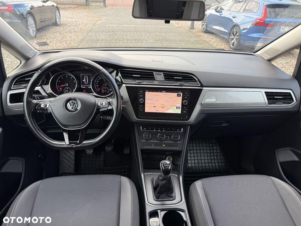 Volkswagen Touran 1.5 TSI EVO Comfortline - 14