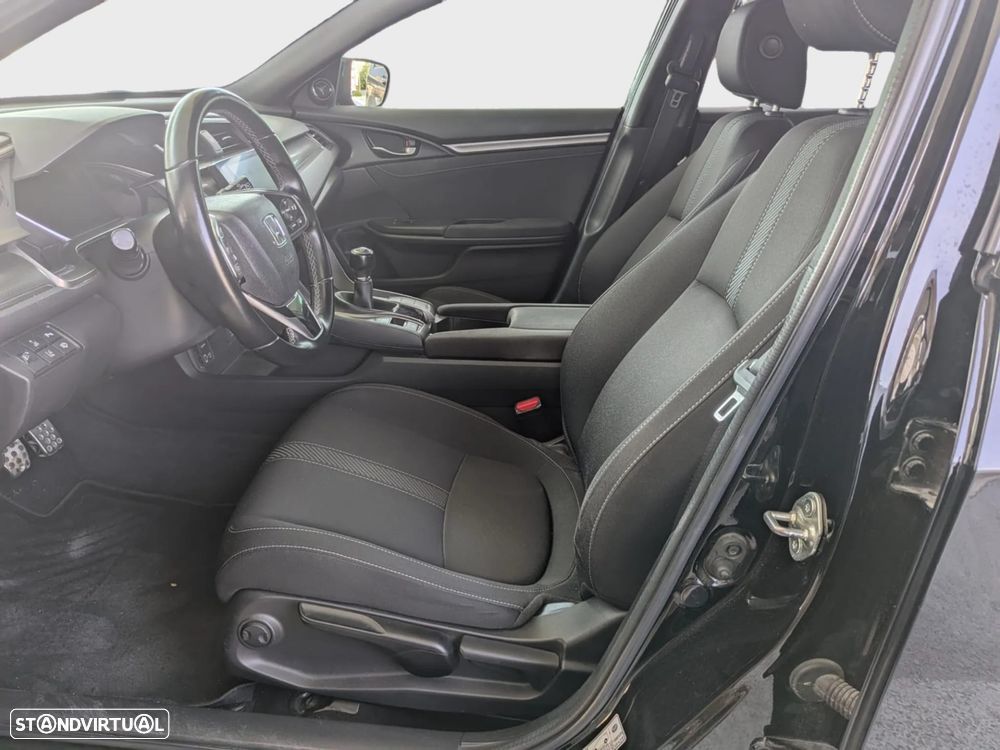Honda Civic 1.0 i-VTEC Elegance - 4