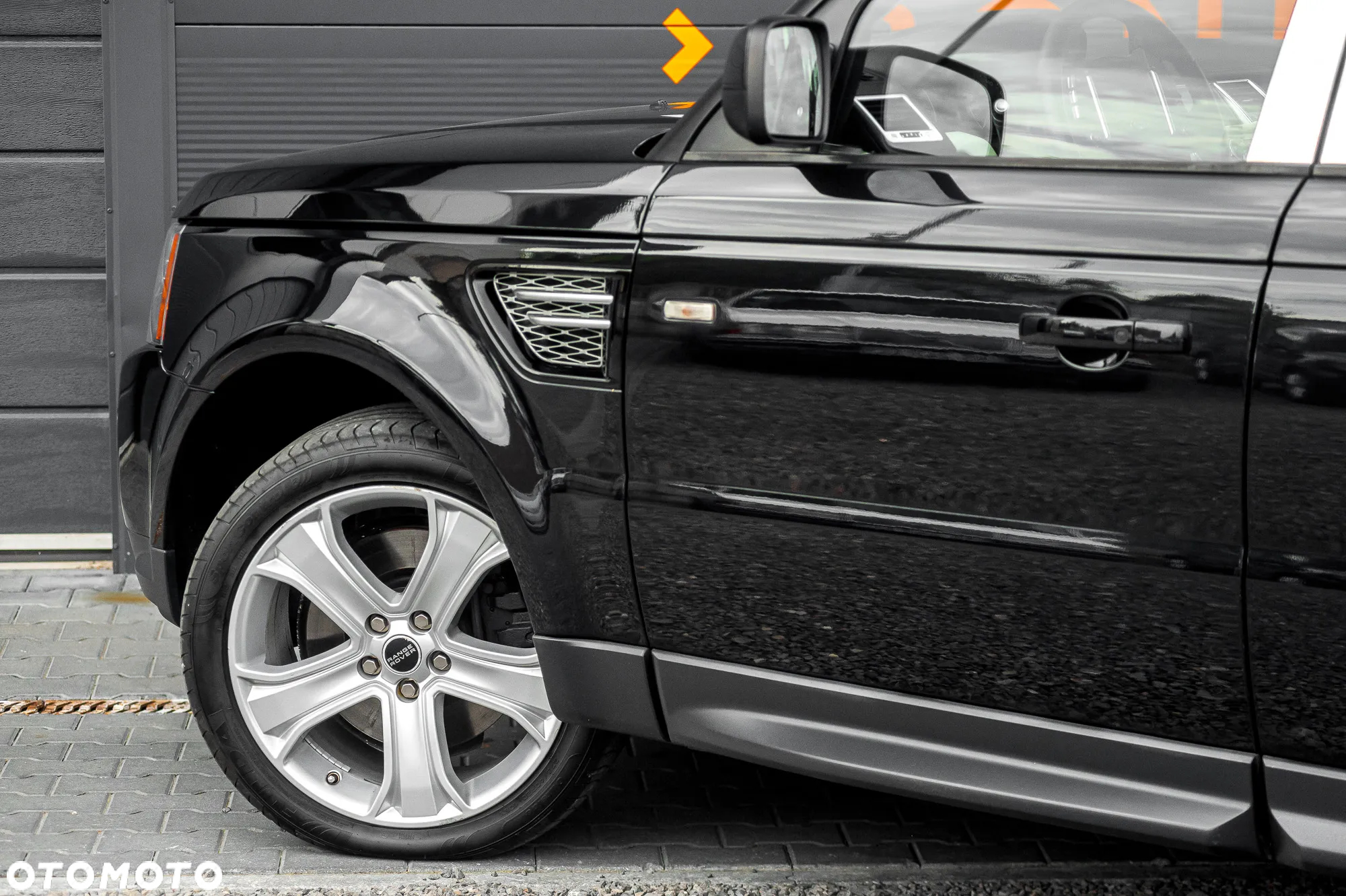 Land Rover Range Rover Sport - 8