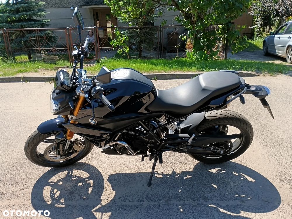 BMW G - 3