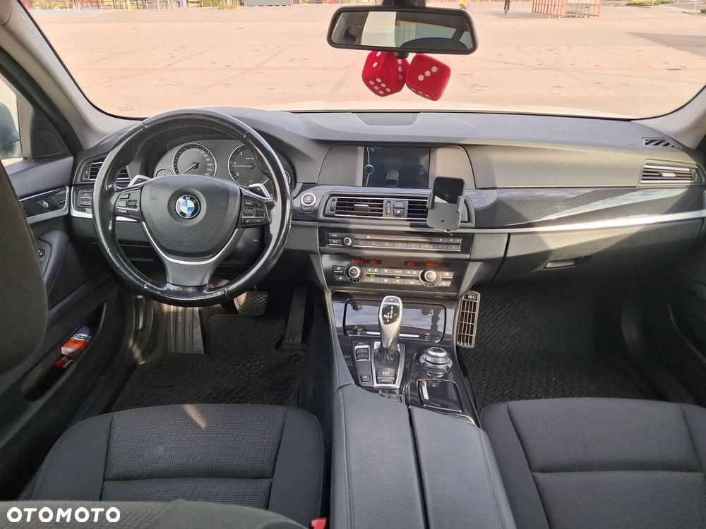 BMW Seria 5 - 12
