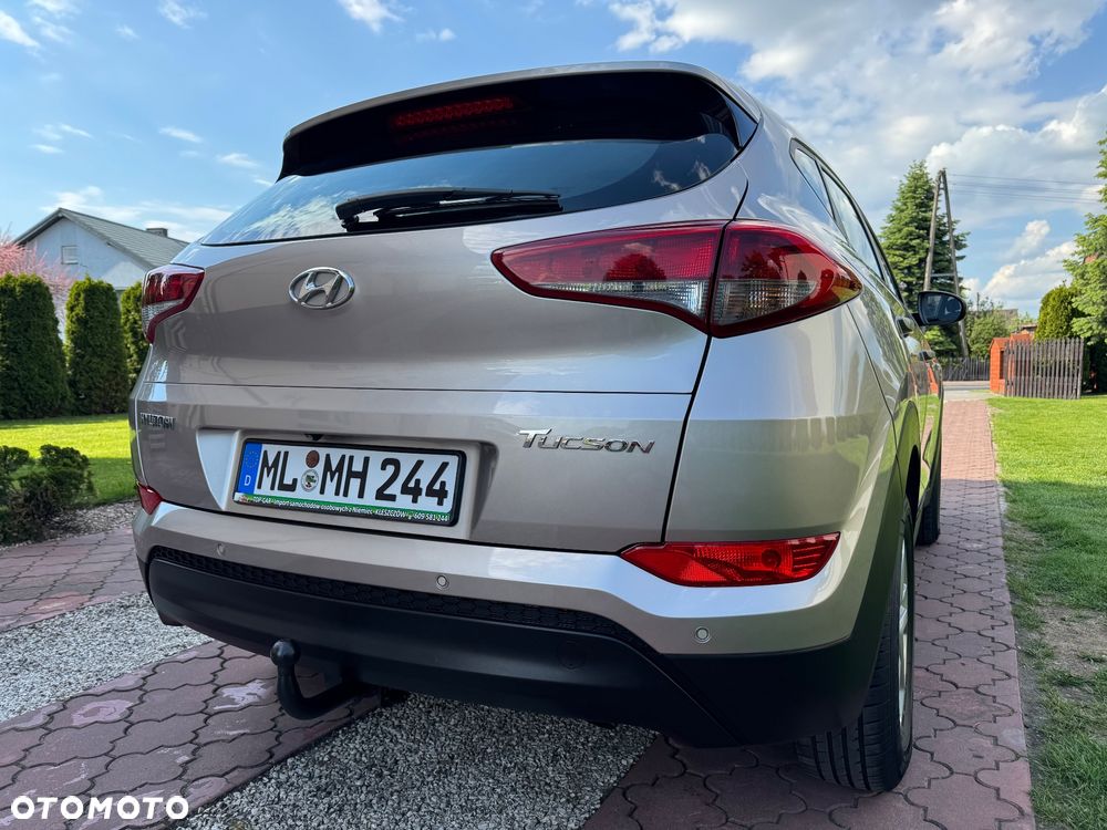 Hyundai Tucson 1.6 GDi 2WD Select - 11