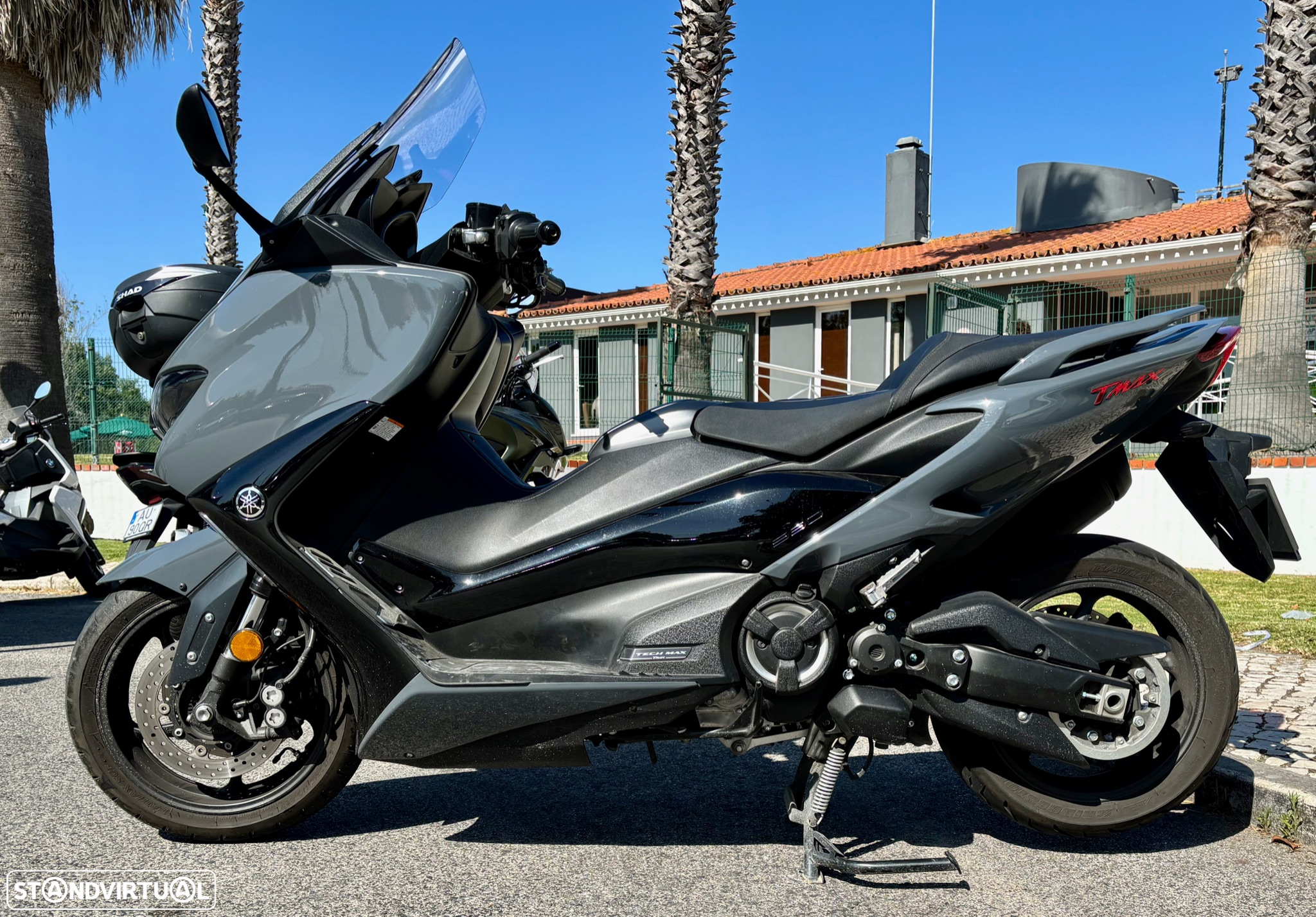 Yamaha TMAX Tech Max - 9