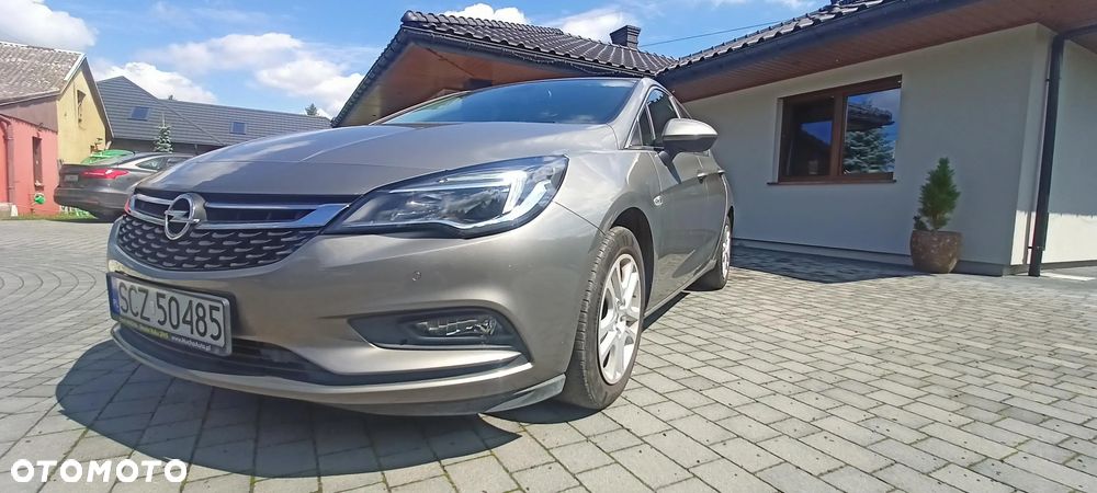 Opel Astra - 1