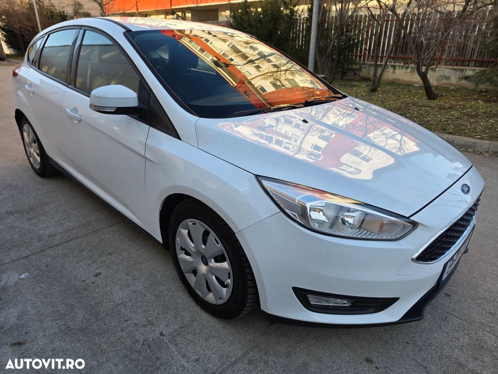 Ford Focus 1.0 EcoBoost MHEV ST-Line - 4
