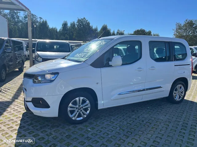 Toyota Proace City Verso 1.5D L1 Exclusive - 4