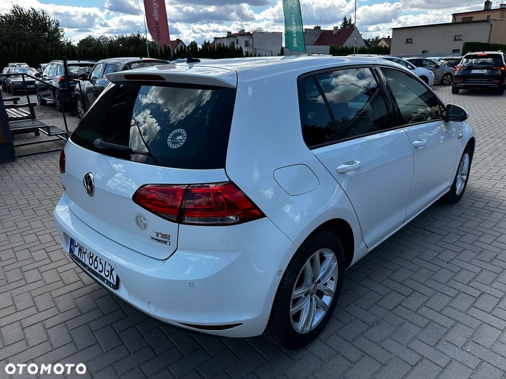Volkswagen Golf - 3