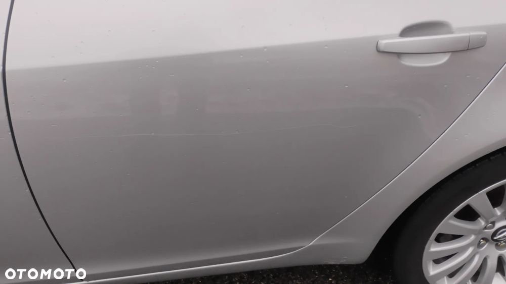 Opel Insignia 2.8 Turbo 4x4 Sport - 11