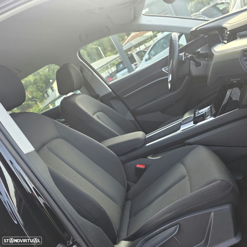Audi e-tron 50 quattro Advanced - 37