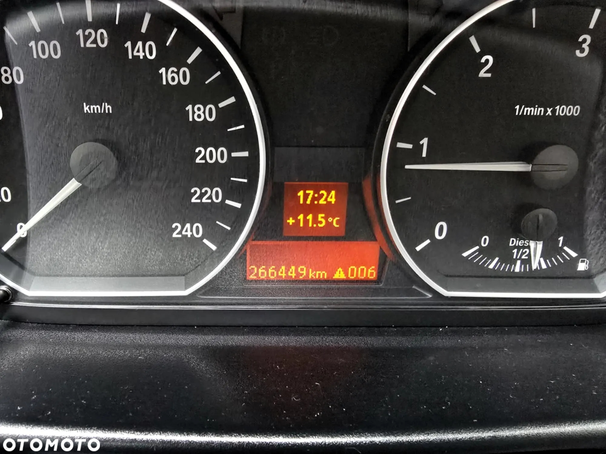 BMW Seria 1 118d - 17