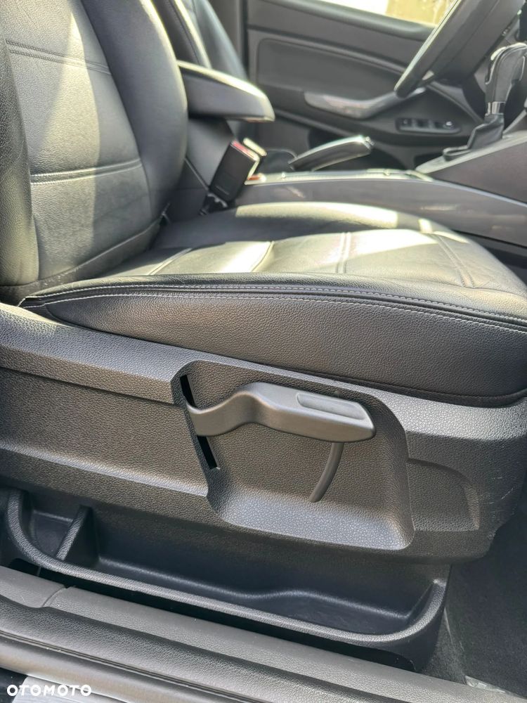 Ford Kuga 2.0 TDCi 4WD Titanium Plus - 13