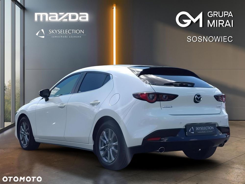 Mazda 3 - 4