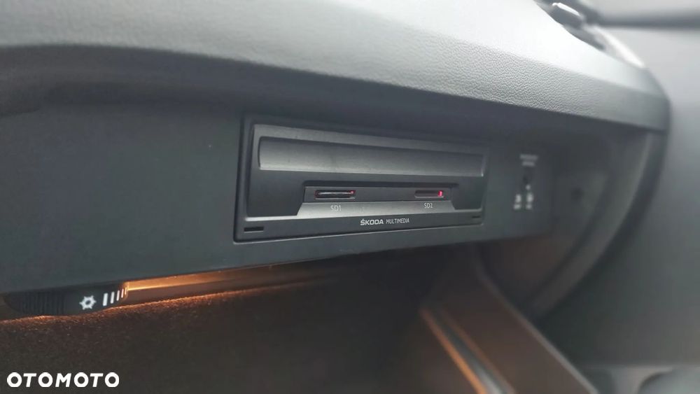 Skoda Octavia 1.5 TSI GPF ACT Ambition DSG - 39