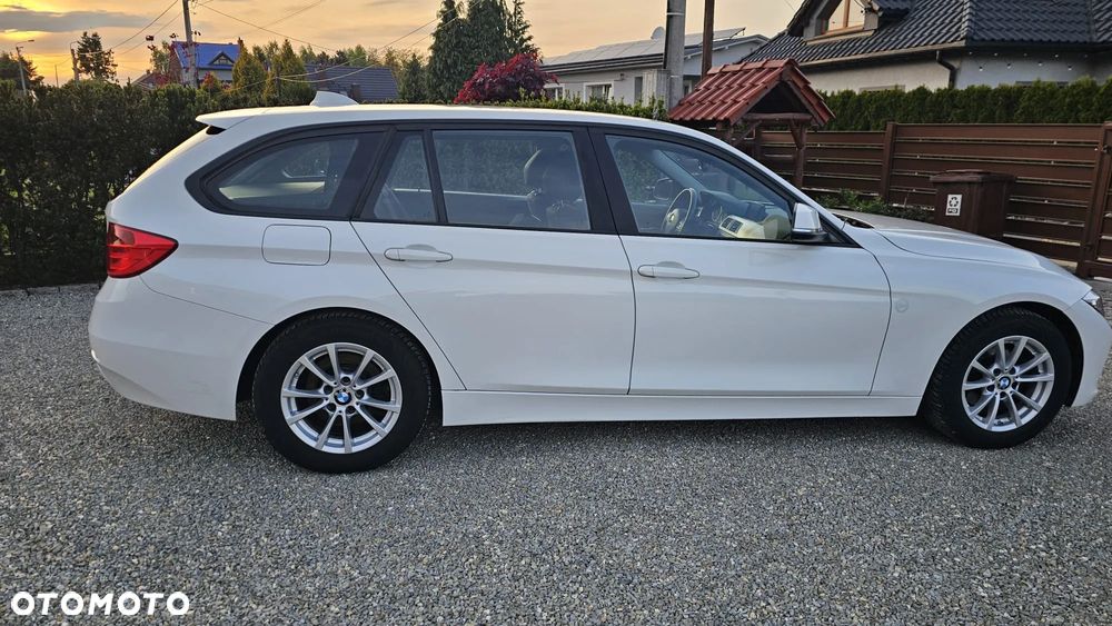 BMW Seria 3 - 10