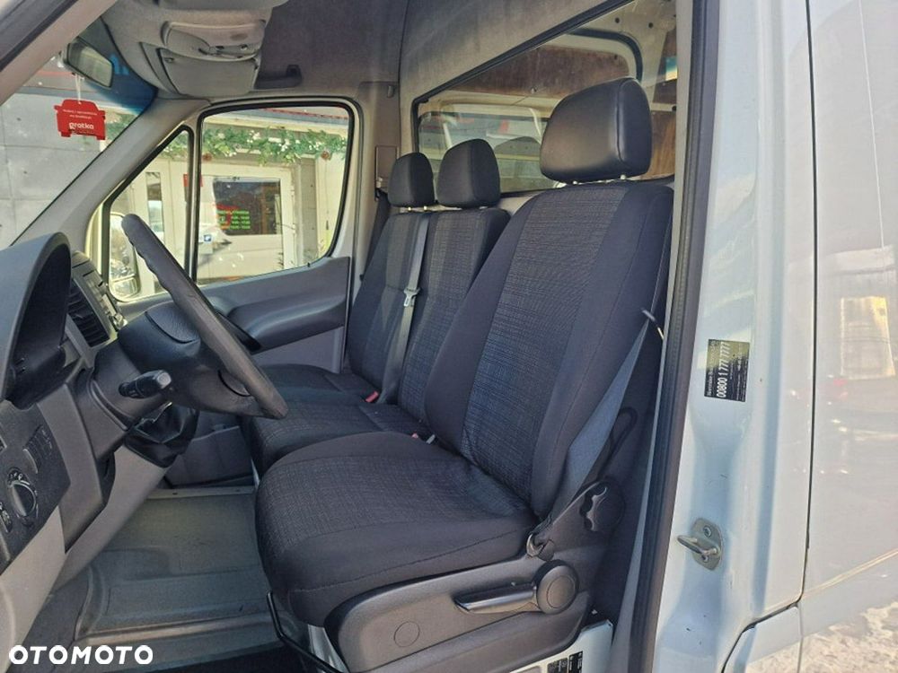 Mercedes-Benz Sprinter - 5
