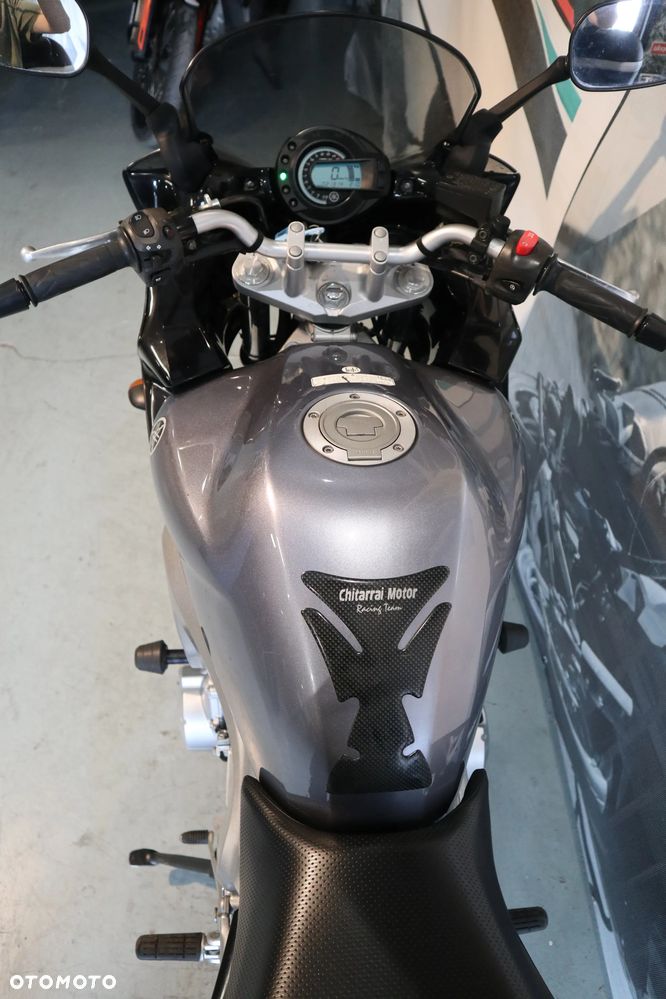 Yamaha FZ6 - 23