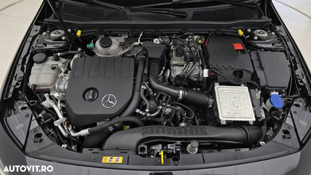 Mercedes-Benz A - 24