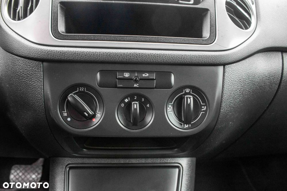 Volkswagen Tiguan 2.0 TSI 4Motion DSG Team - 17