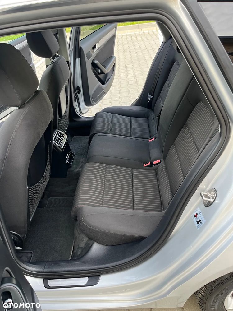 Audi A4 Avant 2.0 TDI Multitronic - 13