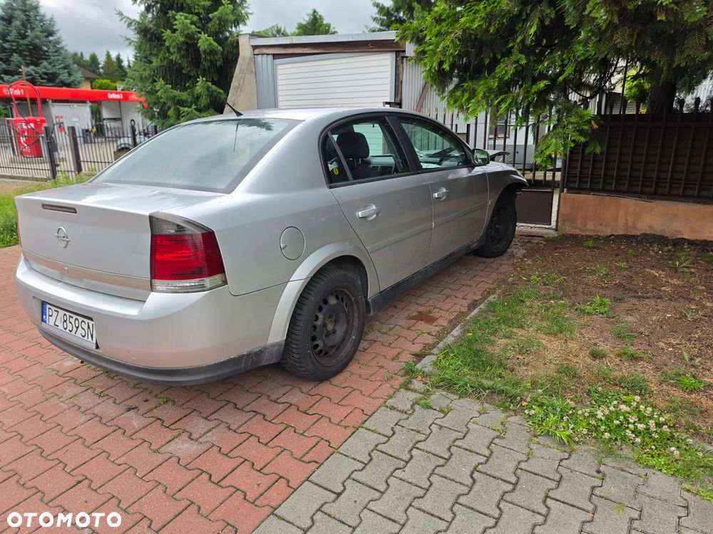 Opel Vectra 1.8 - 3