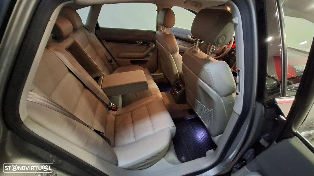 Audi A6 Avant 2.0 TDI Exclusive I - 15