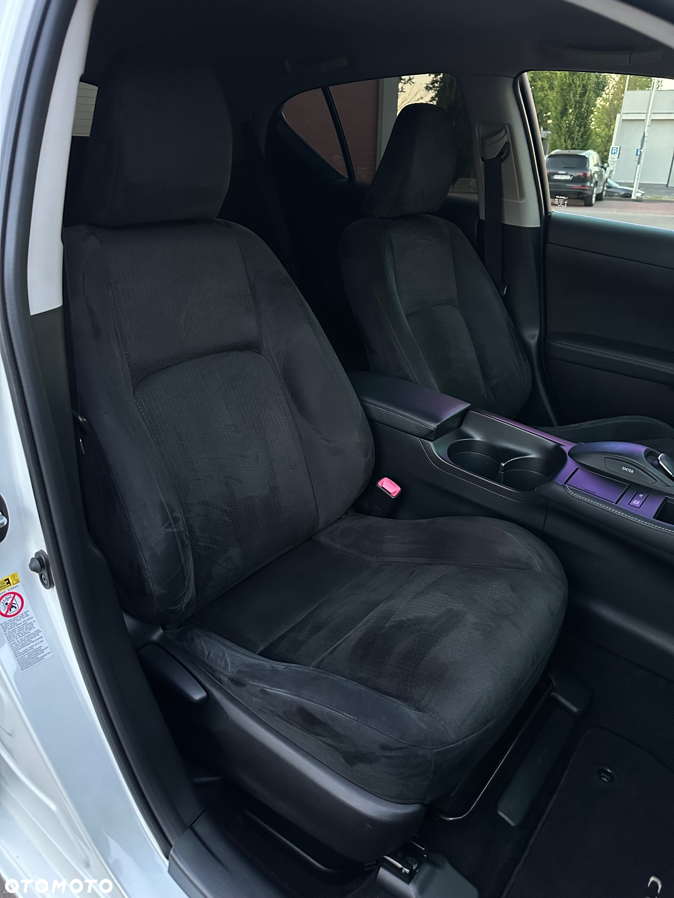 Lexus CT 200h - 25