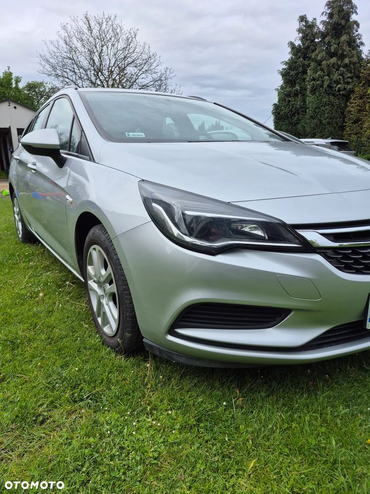 Opel Astra - 2