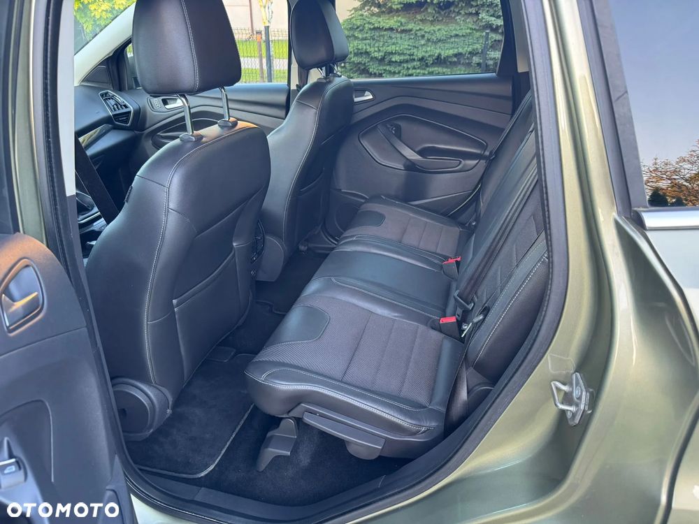 Ford Kuga 2.0 TDCi 4WD Titanium - 14