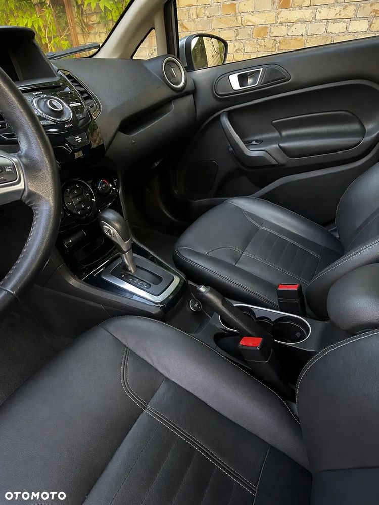 Ford Fiesta - 5