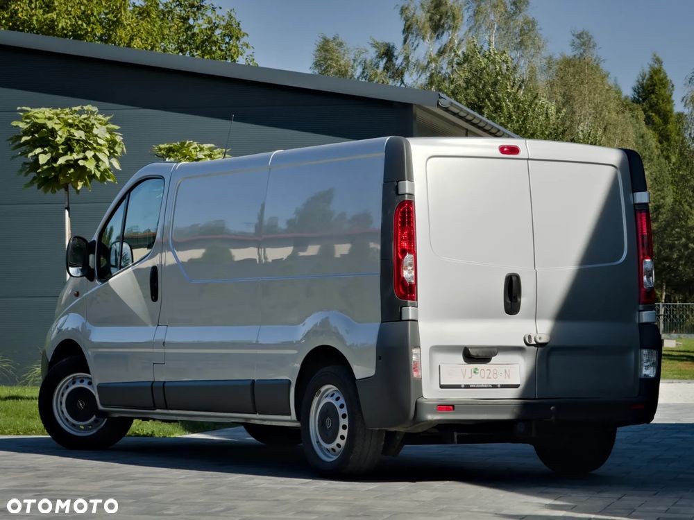 Opel Vivaro - 4
